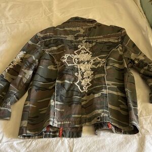 BB JEANS Cropped Utility Camouflage Jacket with Embroidered Back